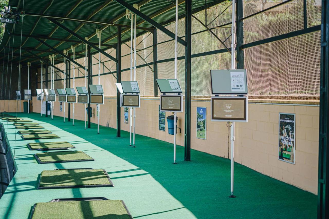 - Greenlife Golf Apartahotel Marbella