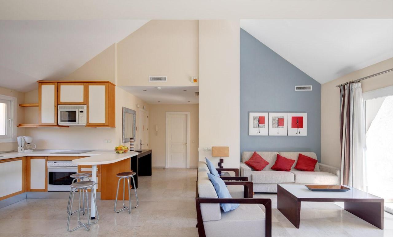 Elviria Hills Living Aparthotel