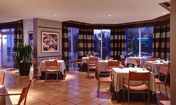 Aparthotel Elviria Hills Living