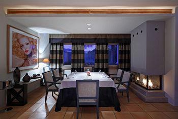 Elviria Hills Living Aparthotel